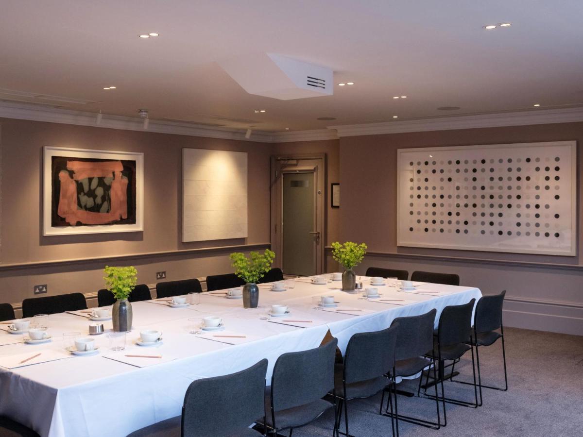 Old Bank Hotel Οξφόρδη Εξωτερικό φωτογραφία The boardroom at the Royal Society