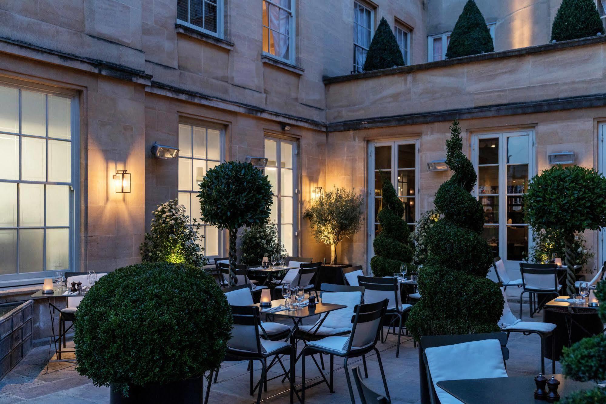 Old Bank Hotel Οξφόρδη Εξωτερικό φωτογραφία The courtyard at The Ivy, Bath